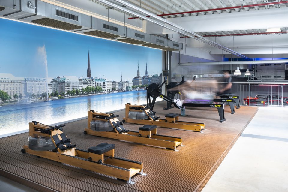 benefit-fitness-fitnessstudio-cardio-ruderergometer